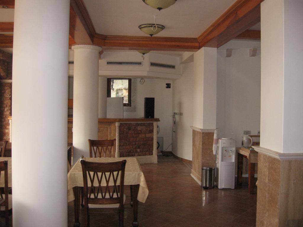 Apartments And Rooms Levantin Inn Sveti Stefan Exterior photo