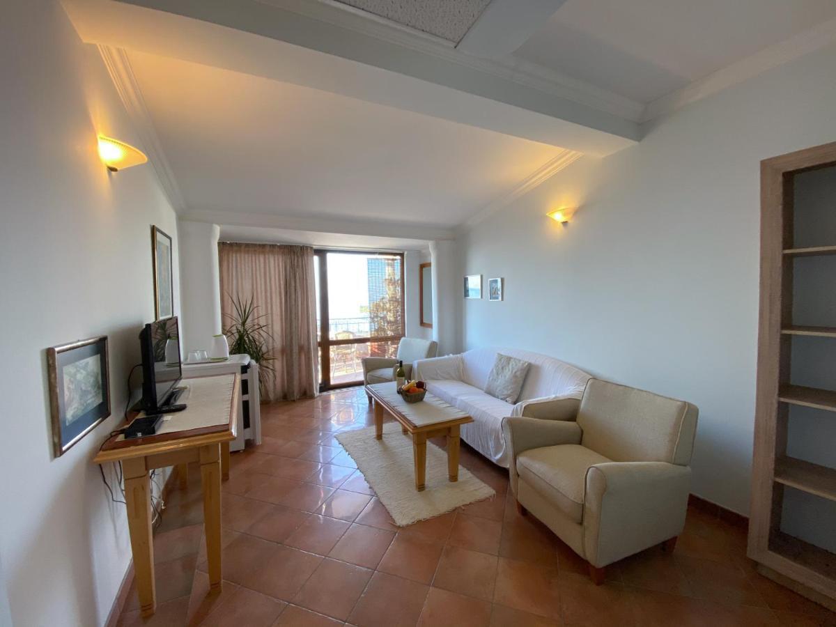 Apartments And Rooms Levantin Inn Sveti Stefan Exterior photo